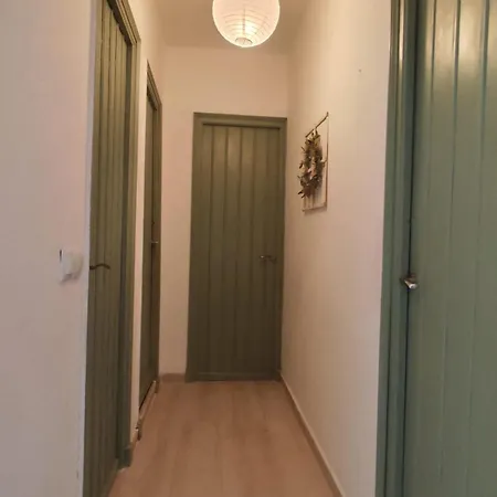 Encantadora Y Fresca Casa Familiar A 1min Del Mar Holiday home *